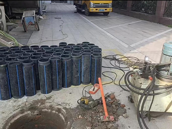 松阳PE置换管厂家 DN315置换管 非开挖管短管置换